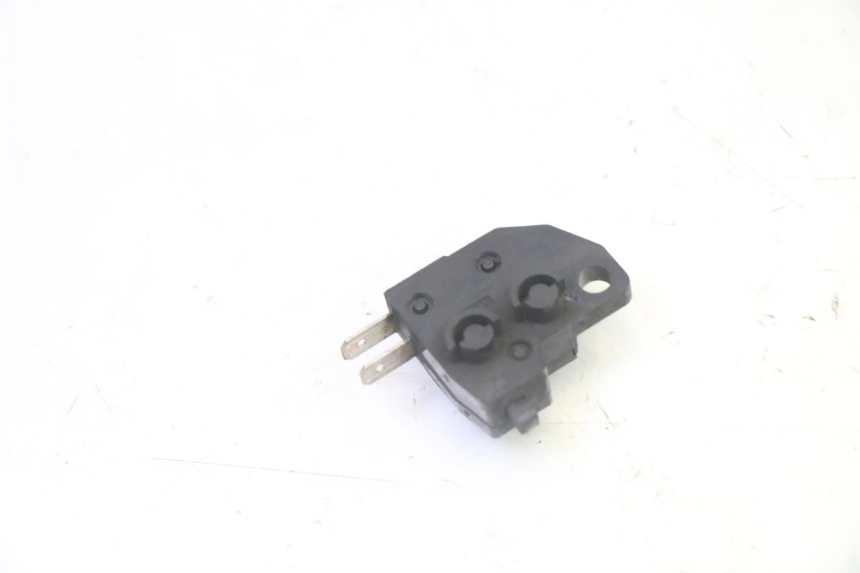 photo de RIGHT STOP LIGHT SWITCH PEUGEOT SATELIS 125 (2013 - 2018)