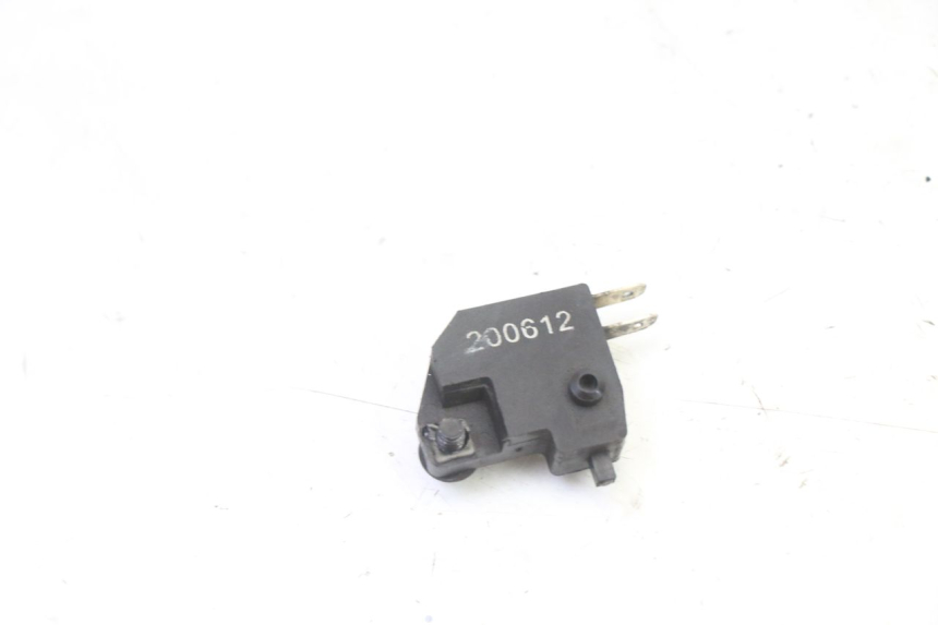 photo de RIGHT STOP LIGHT SWITCH PEUGEOT STREETZONE I NAKED 2T 50 (2018 - 2020)