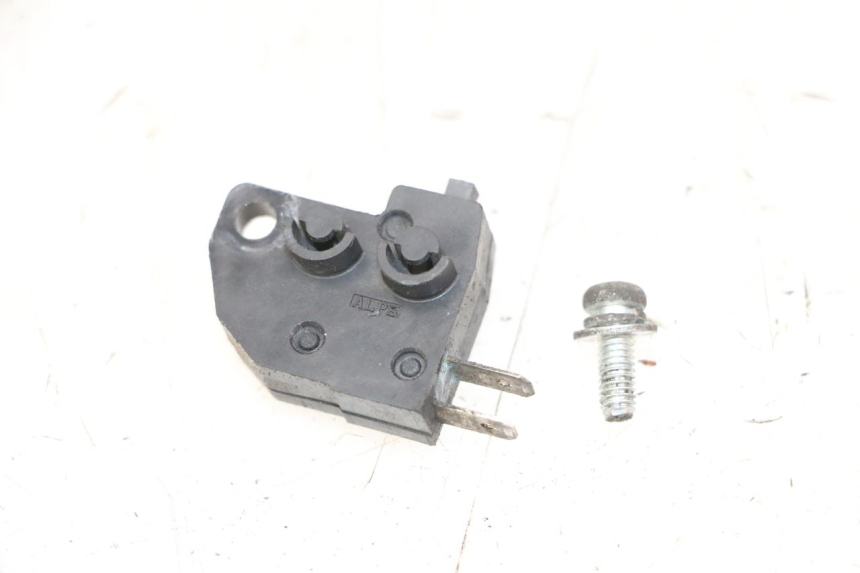 photo de RIGHT BRAKE LIGHT SWITCH SUZUKI BURGMAN 125 (2007 - 2014)