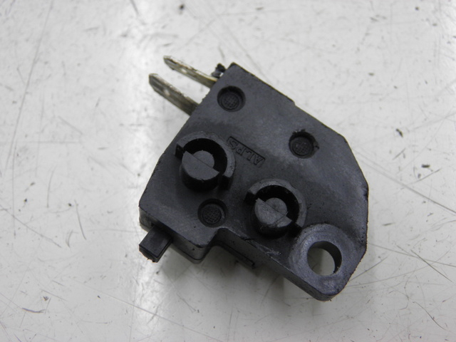 photo de RIGHT STOP LIGHT SWITCH SUZUKI SV S ABS 650 (2003 - 2009)