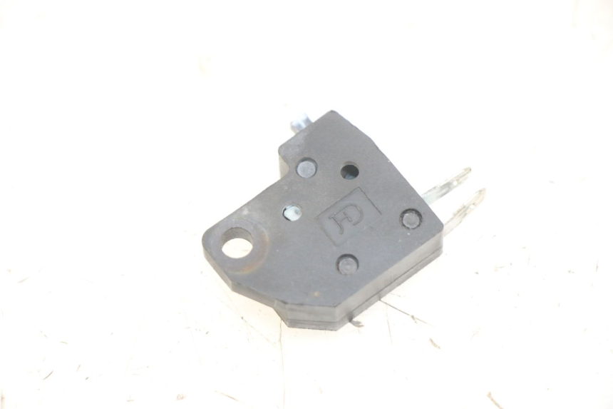 photo de RIGHT BRAKE LIGHT SWITCH SYM JET 14 4T 50 (2018 - 2022)