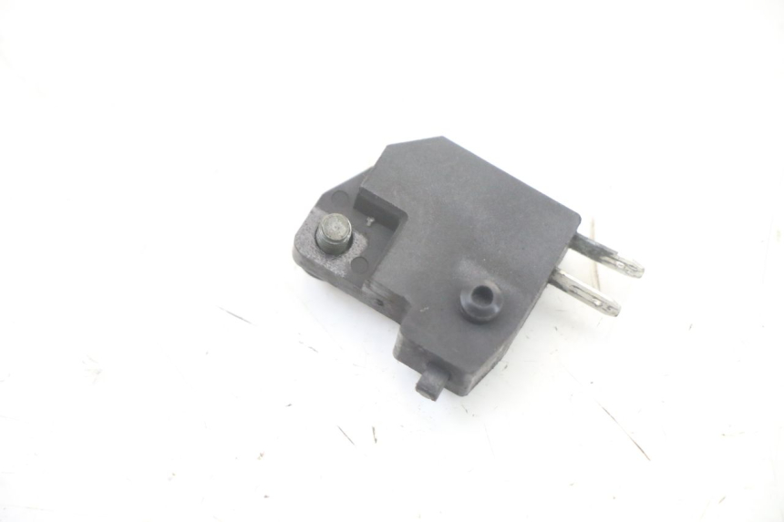 photo de RIGHT BRAKE LIGHT SWITCH SYM JET 14 4T 50 (2018 - 2022)