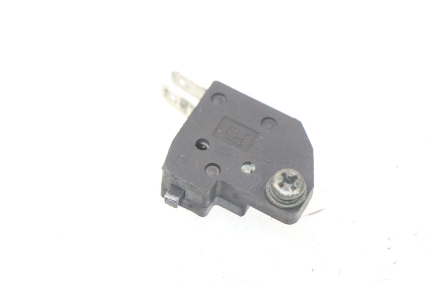 photo de RIGHT BRAKE LIGHT SWITCH SYM ORBIT 2 4T 50 (2008 - 2017)