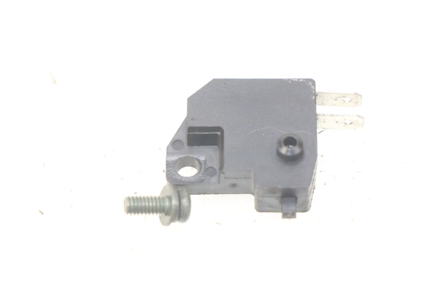 photo de RIGHT BRAKE LIGHT SWITCH SYM ORBIT III 3 4T 50 (2018 - 2021)