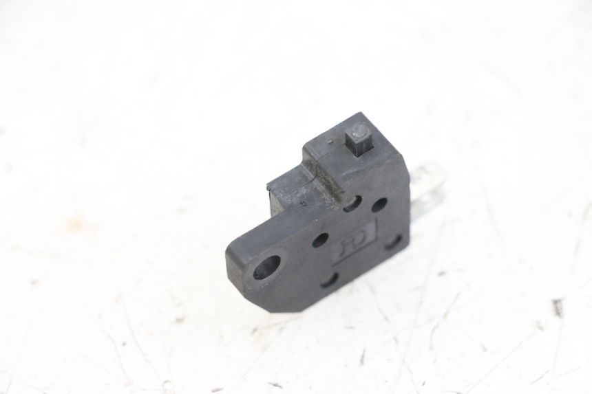 photo de RIGHT BRAKE LIGHT SWITCH SYM ORBIT III 3 4T 50 (2018 - 2021)