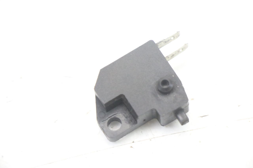 photo de RIGHT STOP LIGHT SWITCH TNT MOTOR ROMA 10' 2T 50 (2011 - 2018)