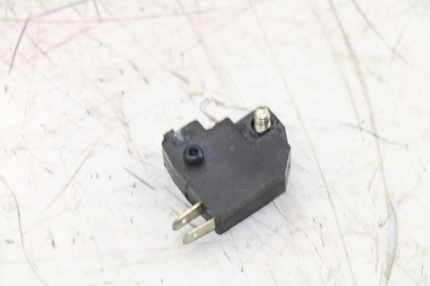photo de RIGHT STOP LIGHT SWITCH TNT MOTOR ROMA 10' 2T 50 (2011 - 2018)