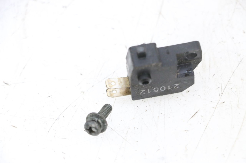 photo de RIGHT STOP LIGHT SWITCH PEUGEOT TWEET PRO EFI 4T 50 (2021 - 2022)
