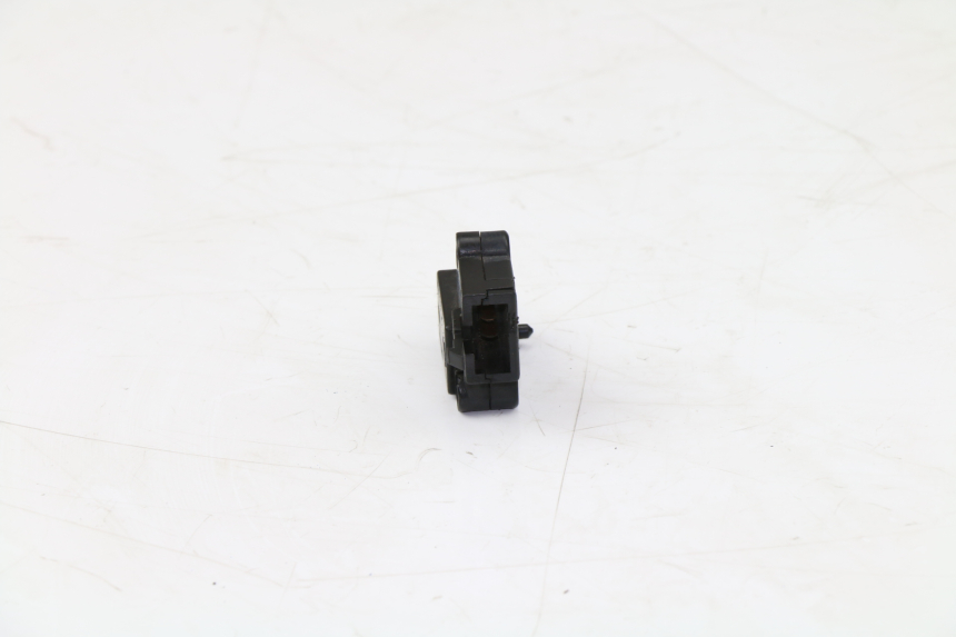 photo de RIGHT STOP LIGHT SWITCH KAWASAKI VERSYS ABS 650 (2006 - 2010)
