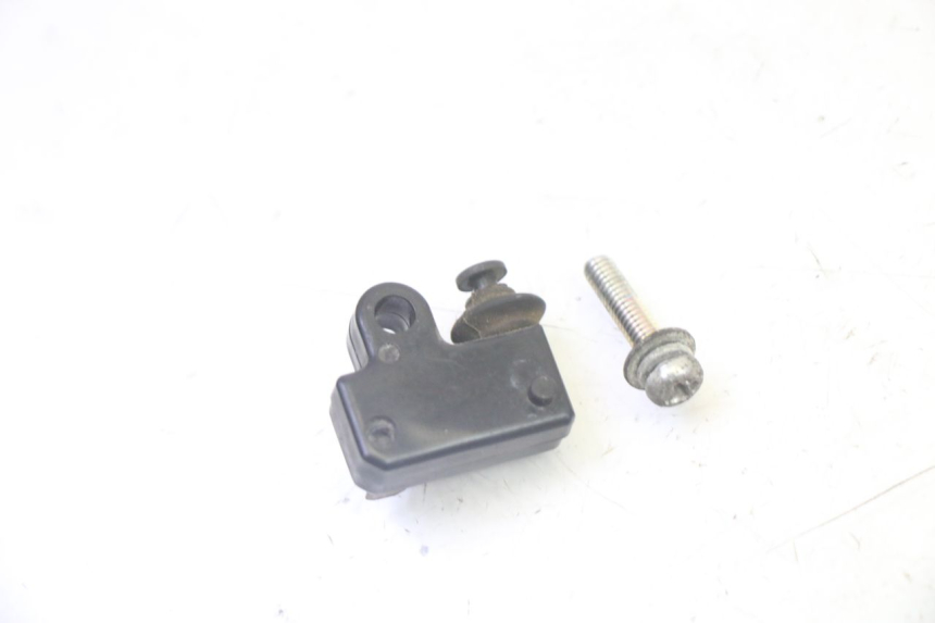 photo de RIGHT STOP LIGHT SWITCH YAMAHA X-CITY XCITY 125 (2007 - 2008)