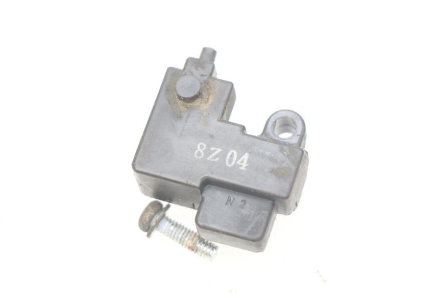 photo de RIGHT BRAKE LIGHT SWITCH YAMAHA FJR ABS 1300 (2006 - 2012)