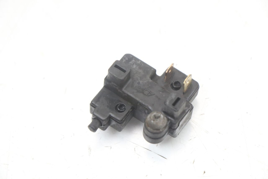 photo de RIGHT BRAKE LIGHT SWITCH YAMAHA FJR ABS 1300 (2006 - 2012)