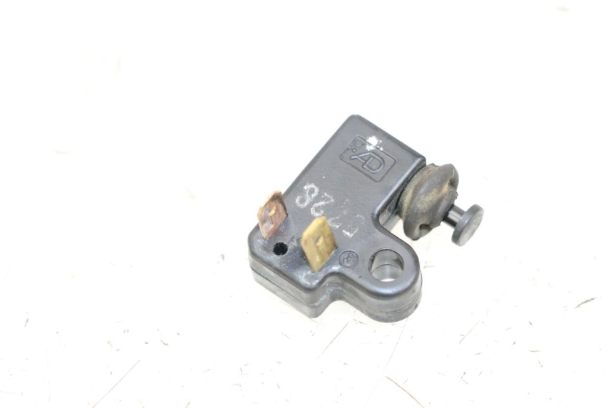 photo de RIGHT BRAKE LIGHT SWITCH YAMAHA XMAX X-MAX 125 (2006 - 2009)