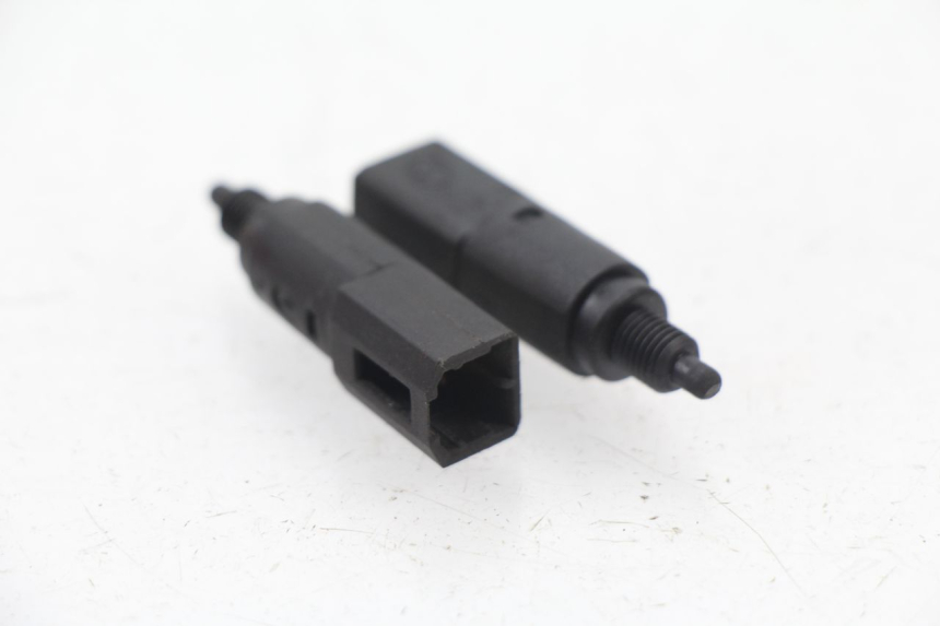 photo de STOP LIGHT SWITCH PIAGGIO FLY 2T 50 (2004 - 2017)