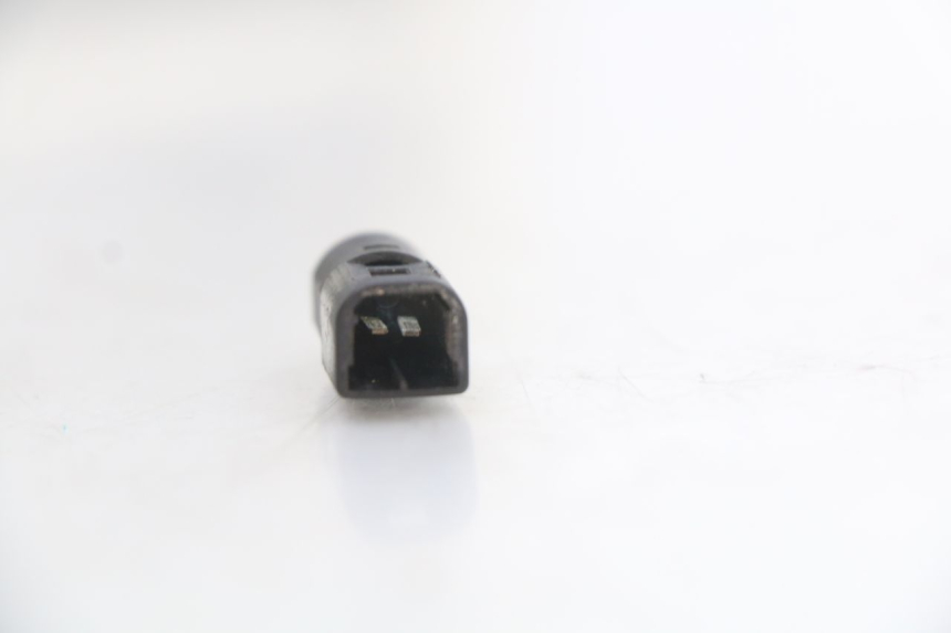 photo de STOP LIGHT SWITCH PIAGGIO FLY 4T 50 (2004 - 2010)