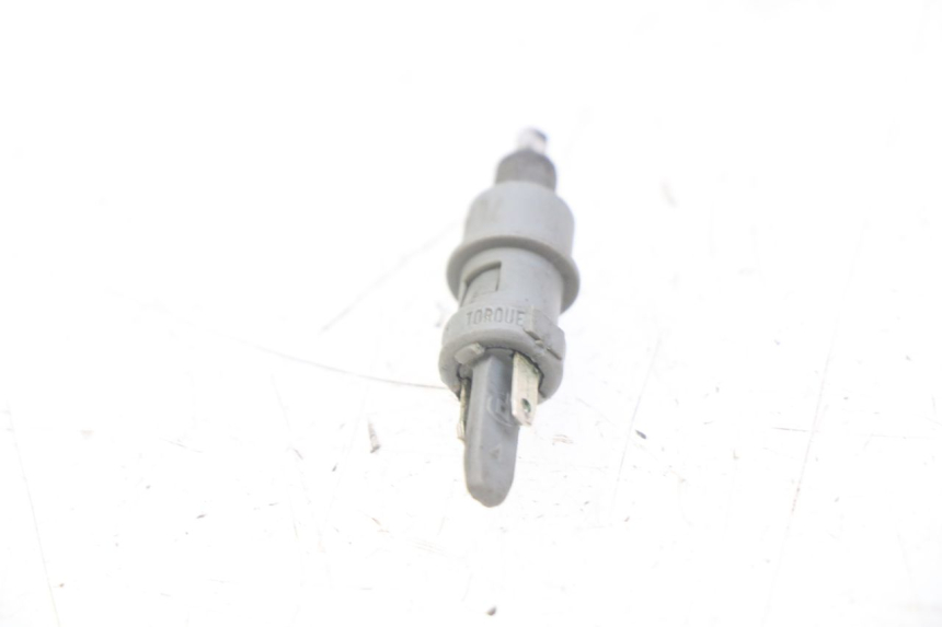 photo de LEFT BRAKE LIGHT SWITCH DERBI BOULEVARD 50 (2009 - 2006)