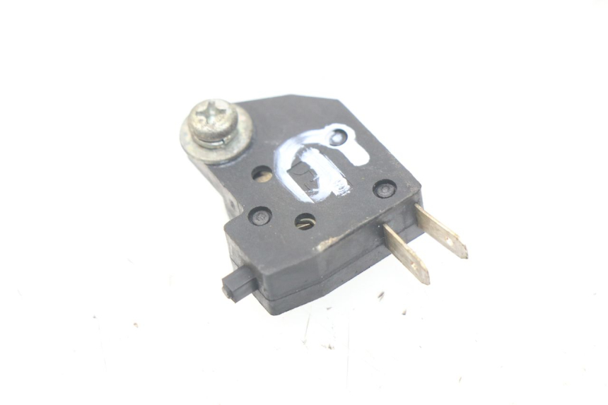 photo de LEFT STOP LIGHT SWITCH DAELIM S3 125 (2010 - 2017)