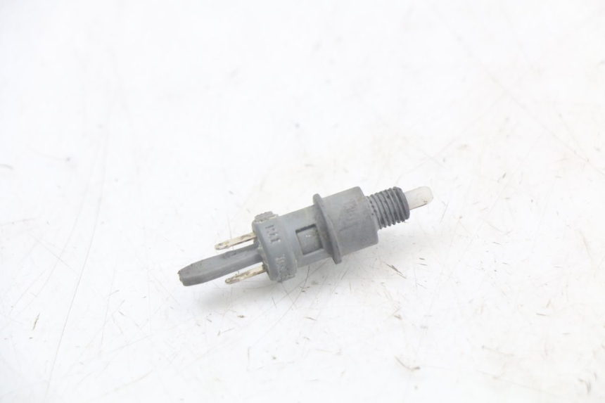 photo de LEFT BRAKE LIGHT SWITCH PEUGEOT TKR TREKKER FURIOUS 50 (2005 - 2014)