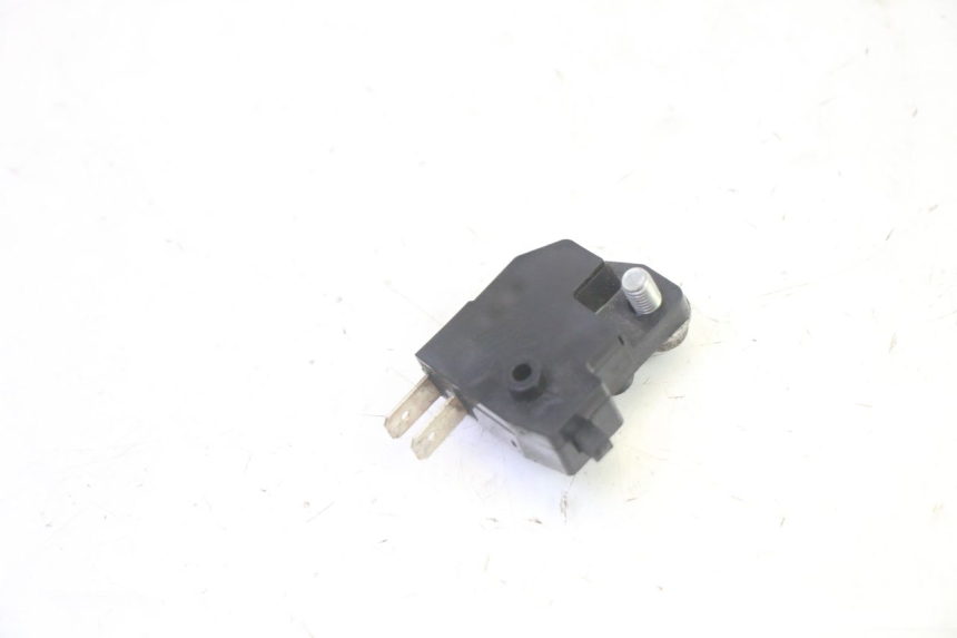 photo de LEFT BRAKE LIGHT SWITCH PEUGEOT SATELIS 125 (2006 - 2009)