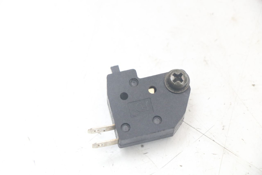 photo de LEFT BRAKE LIGHT SWITCH SYM FIDDLE 3 III 125 (2014 - 2020)