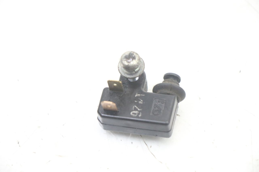 photo de LEFT BRAKE LIGHT SWITCH YAMAHA X-MAX XMAX ABS 250 (2010 - 2014)
