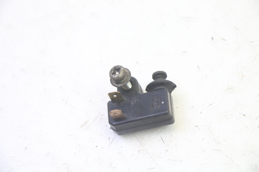 photo de LEFT BRAKE LIGHT SWITCH YAMAHA X-MAX XMAX 250 (2006 - 2009)
