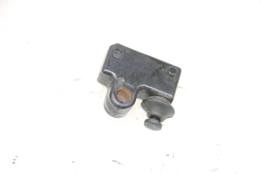 photo de LEFT BRAKE LIGHT SWITCH YAMAHA XMAX X-MAX 125 (2006 - 2009) - Component detail