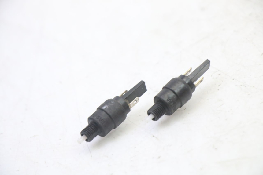 photo de STOP LIGHT SWITCH PIAGGIO MP3 RL 250 (2007 - 2010)