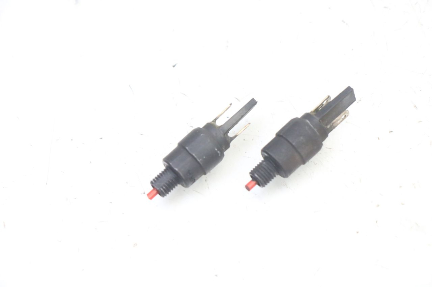 photo de STOP LIGHT SWITCH PIAGGIO NRG POWER PUREJET 50 (2018 - 2021)