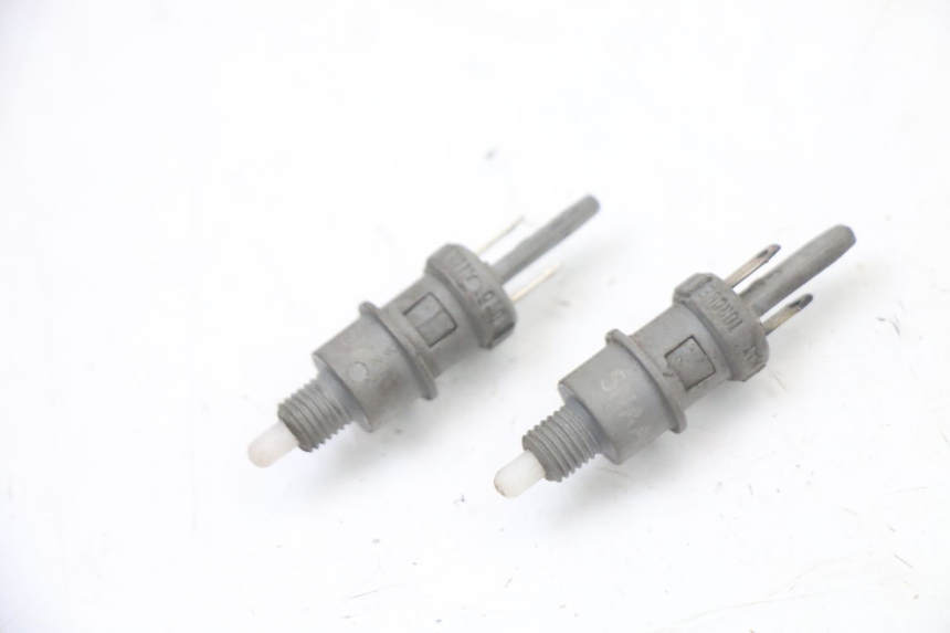 photo de STOP LIGHT SWITCH PEUGEOT LUDIX ONE 50 (2005 - 2008)