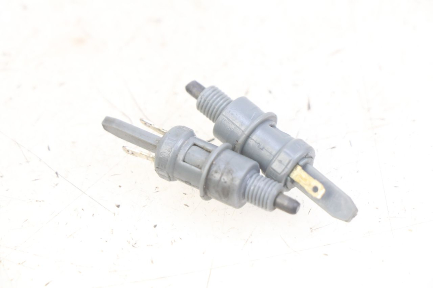 photo de STOP LIGHT SWITCH PIAGGIO FLY 2T 50 (2004 - 2017)
