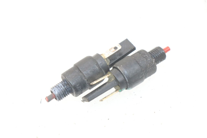 photo de STOP LIGHT SWITCH PIAGGIO LIBERTY IGET 4T 50 (2015 - 2020)
