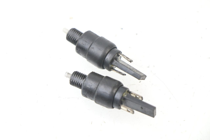 photo de STOP LIGHT SWITCH PIAGGIO XEVO - X EVO 125 (2007 - 2016)