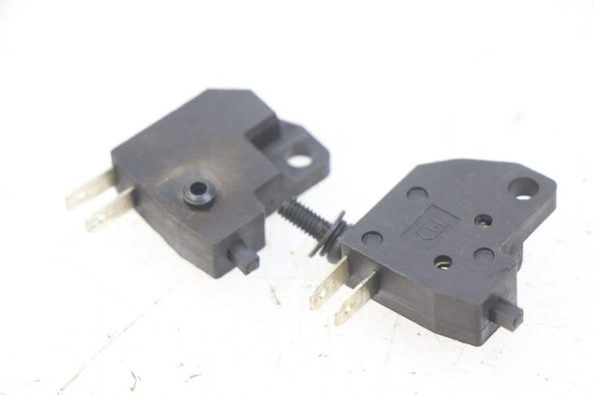 photo de STOP LIGHT SWITCH LVNENG S5 1 (2019 - 2023)