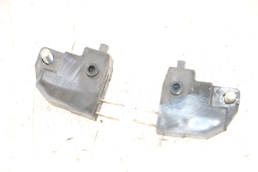 photo de STOP LIGHT SWITCH PEUGEOT SATELIS 125 (2013 - 2018) - Component detail