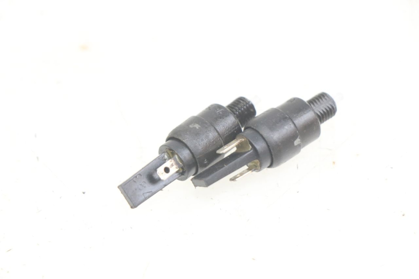 photo de STOP LIGHT SWITCH APRILIA SCARABEO LIGHT 125 (2007 - 2011)