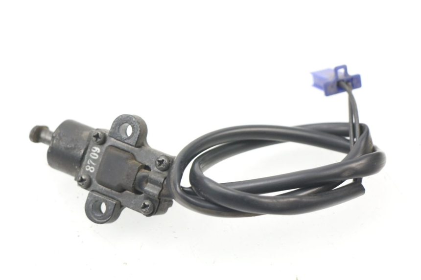 photo de IGNITION SWITCH KICKSTAND YAMAHA XMAX X-MAX 125 (2006 - 2009) - Technical close-up