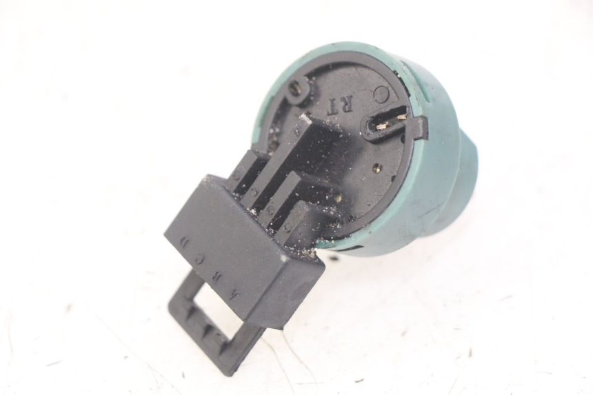 photo de IGNITION SWITCH PIAGGIO FLY 2T 50 (2004 - 2017)