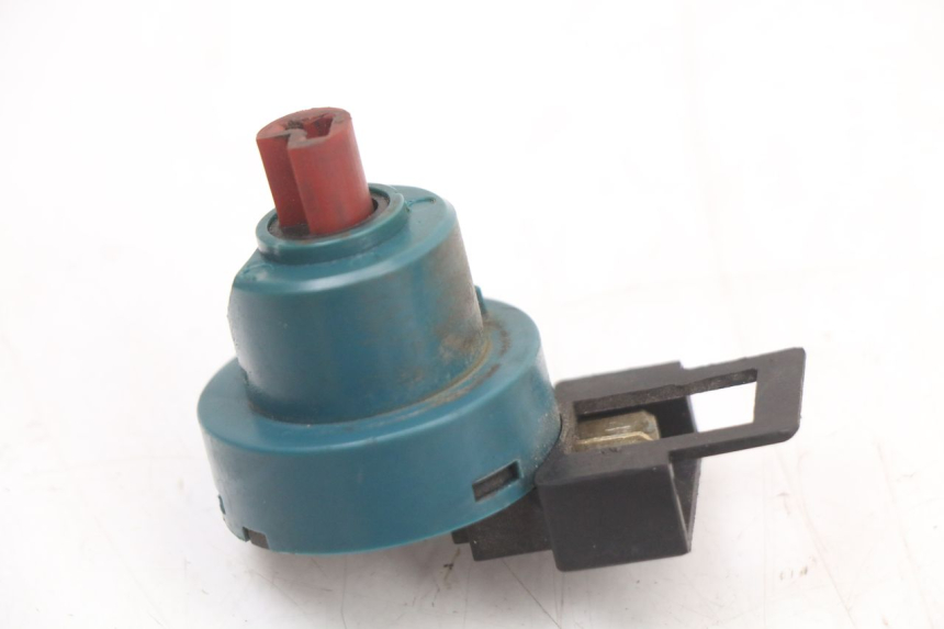 photo de SWITCH PIAGGIO FLY 4T 50 (2004 - 2010)