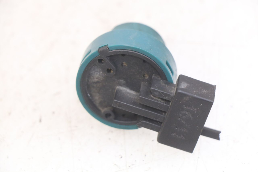 photo de IGNITION SWITCH PIAGGIO FLY 2T 50 (2004 - 2017)