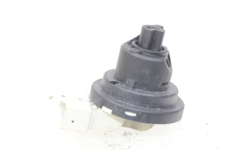 photo de IGNITION SWITCH PIAGGIO LIBERTY IGET 4T 50 (2015 - 2020)