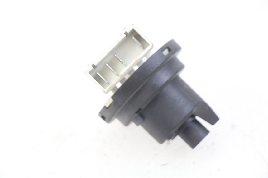 photo de IGNITION SWITCH PIAGGIO LIBERTY IGET 4T 50 (2015 - 2020)