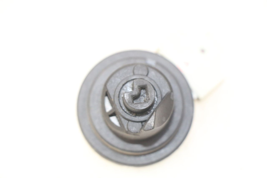 photo de IGNITION SWITCH PIAGGIO LIBERTY IGET 4T 50 (2015 - 2020)