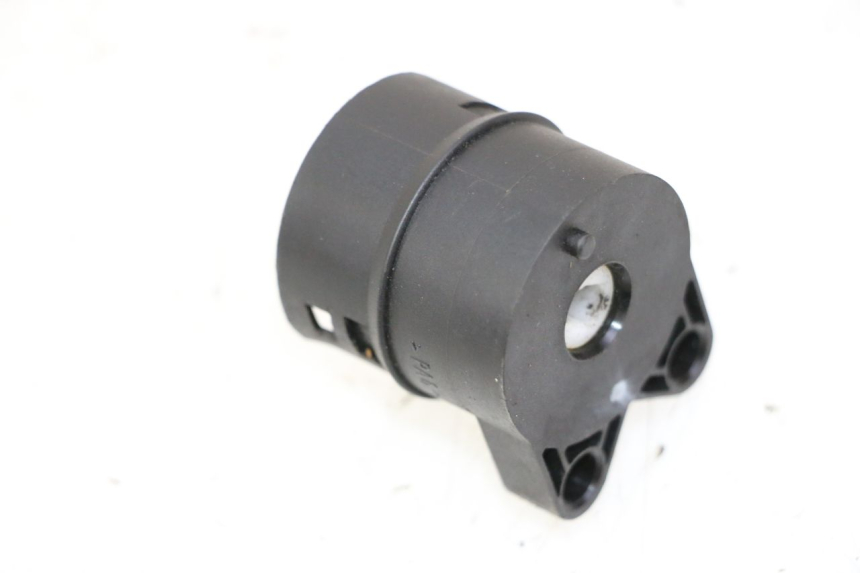 photo de SWITCH PEUGEOT SATELIS 125 (2006 - 2009)