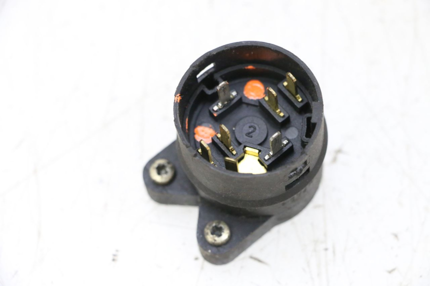 photo de SWITCH PEUGEOT SATELIS 125 (2006 - 2009) - Main view