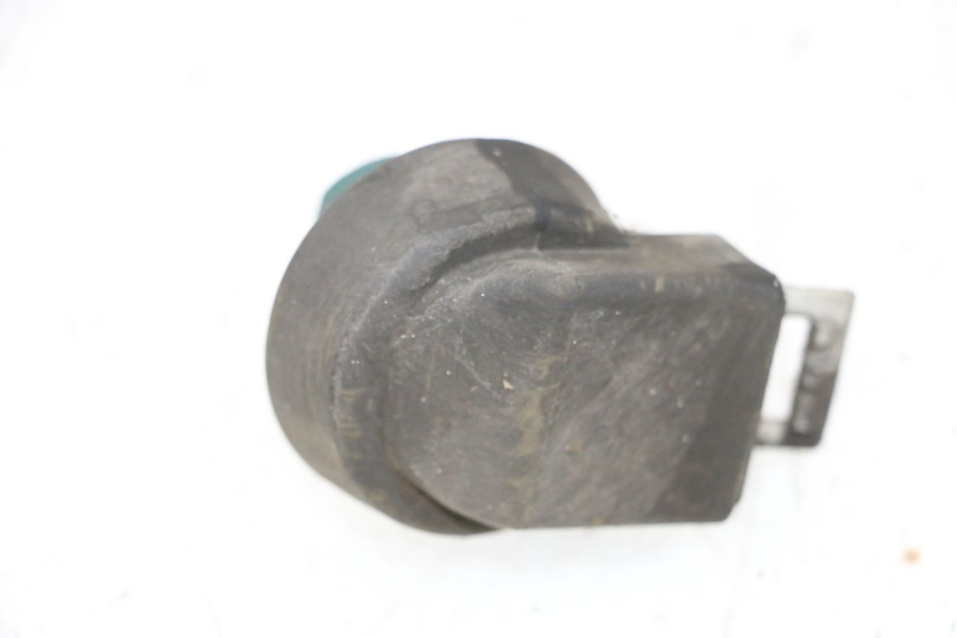 photo de SWITCH PIAGGIO VESPA GTS SUPER IE 125 (2009 - 2016) - Zoom on usage condition