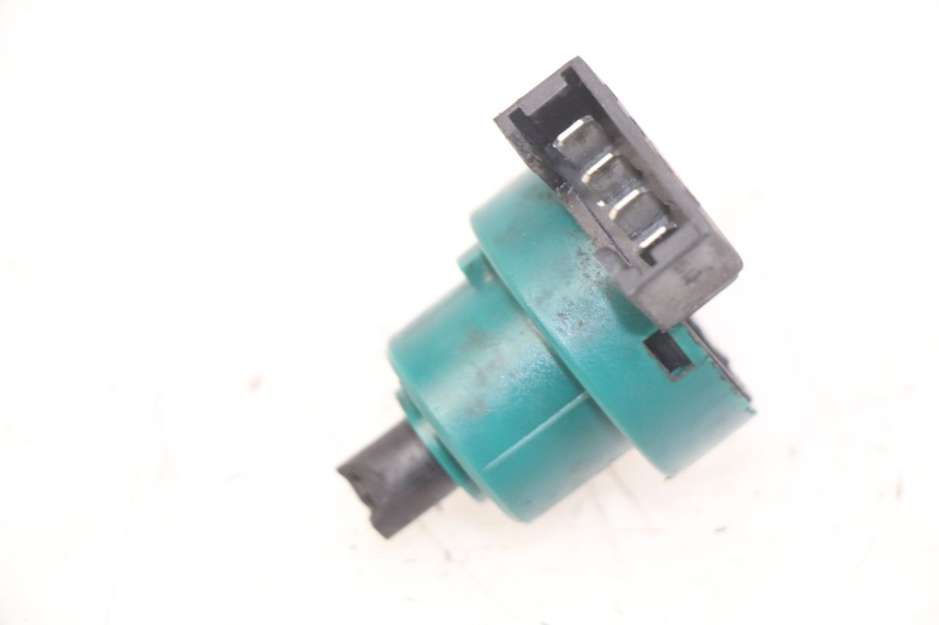 photo de IGNITION SWITCH PIAGGIO VESPA LXV 125 (2006 - 2009)