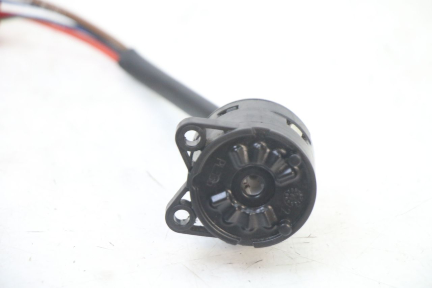 photo de SWITCH YAMAHA NEOS NEO'S 4T 50 (2008 - 2016)
