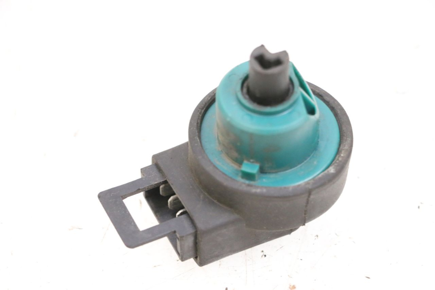 photo de IGNITION SWITCH PIAGGIO ZIP 2T 50 (2009 - 2019) - Main view
