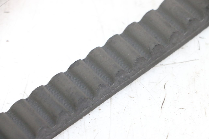 photo de DRIVE BELT SUZUKI BURGMAN 125 (2007 - 2014)